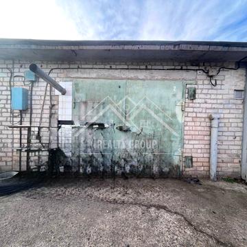 Чернігівська, 2