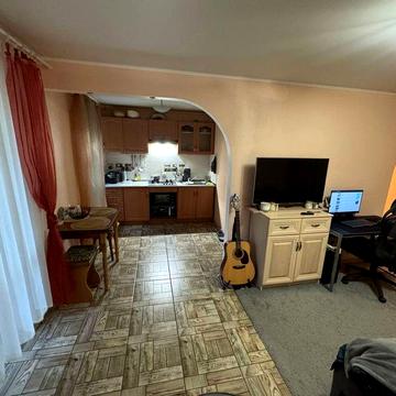 Здам 1-кімнатну квартиру  в центрі міста, довгостроково, БЕЗ р