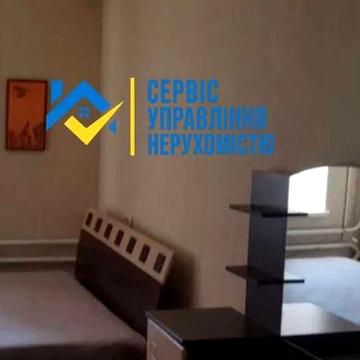 Продам 2х.комн.метро Ярослава Мудрого