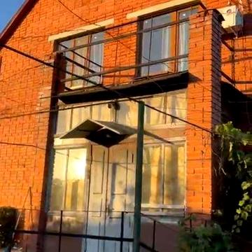 Оренда будинку 250 кВ.м у Миргороді біля річки Хорол