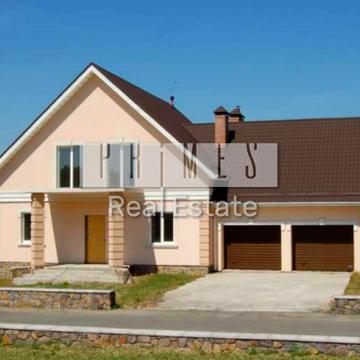 Зоряна вул.