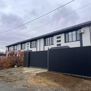 Таунхаус з початковим ремонтом, в ціні матеріали, 63000 $