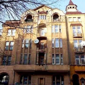 Степана Бандери вул. (), 20