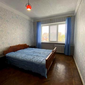 Оренда 2к.кв на Троїцькій