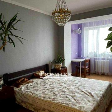 Продам трикімнатну квартиру