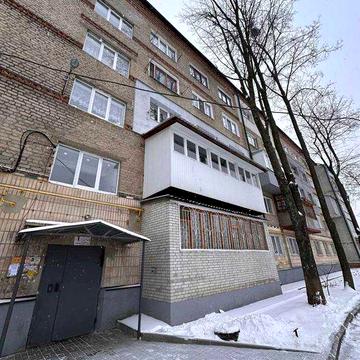 Продаж 1-кімнатної квартири вул. Нижньосироватська (Хіммістечко)