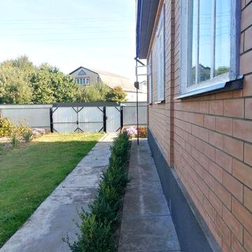 Добротний будинок  (л1