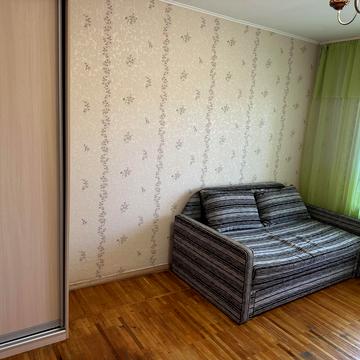 Червоної Калини просп. (Володимира Маяковського), 12-В