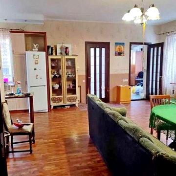 Продам добротний будинок Баварія