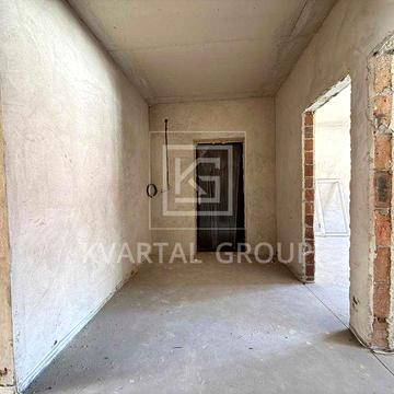 Продаж двокімнатної квартири з наповненням. Терміново!