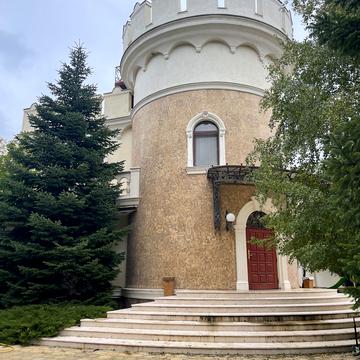 Госпітальєрів пров. (2-й Лермонтовський), 2