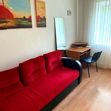 Здам 1 квартиру вул Вернадського  67  , метро " Академгородок".