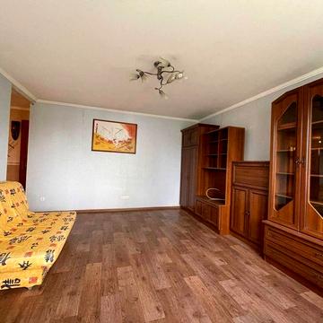ТЕРМІНОВО! Продам 2-кім. квартиру на пр. Князя Володимира Великого!