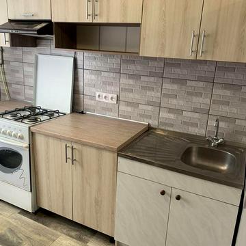 Здам 1 кім кв вулиця Кібальчича Район Польова