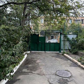 Центр, ул. Новосельского! 2 школы, новый рынок! Большая 3шка!