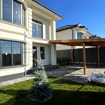 Благовісна вул.