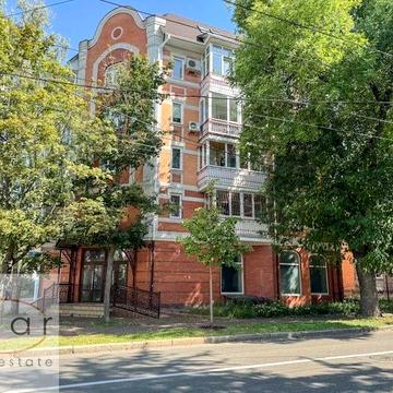 Продаж 3-кімн квартири в ідеальному Центрі міста, автономка