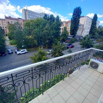 Здам 3к вул Володимирська 77 Центр Метро-7хв пішки