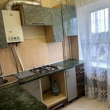 Продаж 1/кім квартири на Бальзаківській