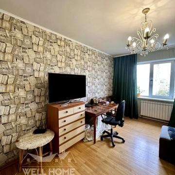 Героїв Дніпра вул., 35