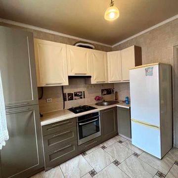 Оренда однокімнатної квартири у новобудові по вул. Арцеулова