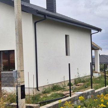 )( Продаж новобудови в Корнині