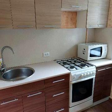 Квартира, 2 кімнати, Шкільна, 13, поверх 2