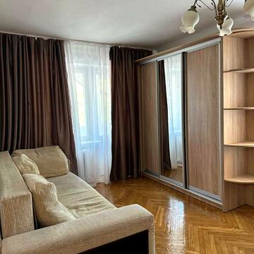 Віктора Забіли вул., 7