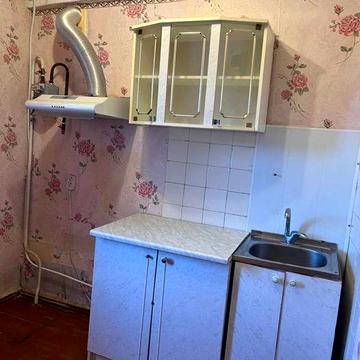 Продам 1 кімнату квартиру на Черемушках