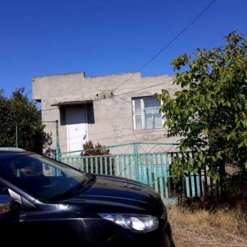 Продам дом с участком  ст. Черноморская  Коминтерновский р-н