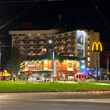 ВЛАСНИК Терміново Продам 3 к. Новобудову біля McDonald’s ТЦ Майдан ЖК Премєра