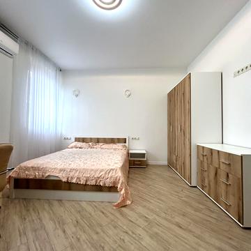 Івана Франка вул., 2