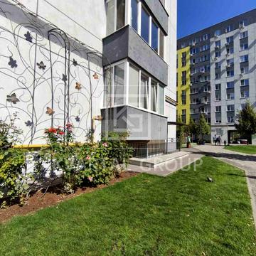 Григорія Сковороди вул., 11