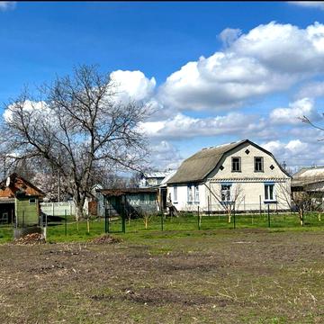 Продам з будинком с.Мирне (Бориспільский р-н)