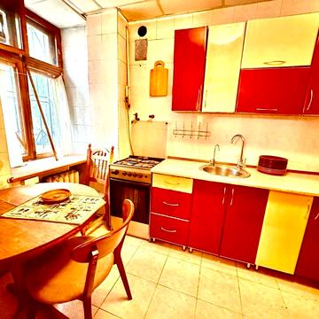 Эксклюзивная продажа! 3х ком сталинка 60м2 Ремонт Французский Бульвар