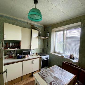 Продам 2-кім. квартиру в Пятихатках, вул. Гацева, 1