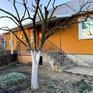 Продам приватний будинок у с.Смотрич 3 км від Кам’янця-Подільського
