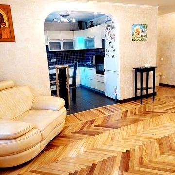 Оренда 4х кім. квартири з евроремонтом