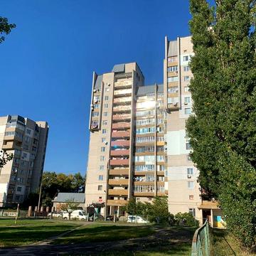 Аренда 3-х квартиры Ул. Героев Днепра 47 рядом Днепр Свободна