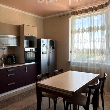 Середньофонтанська вул., 19б