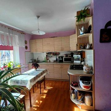 ПРОДАМ будинок по вул.Черняховського