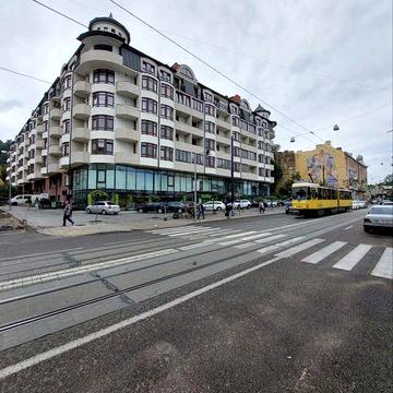Продаж 2-ох кімнатної квартири з ремонтом у ближньому центрі ЖК Львівський Дворик