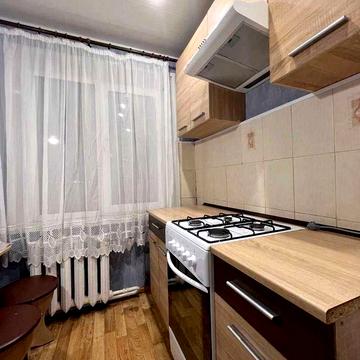 Продам 2-к квартиру в высотке, начало пр. Слобожанский