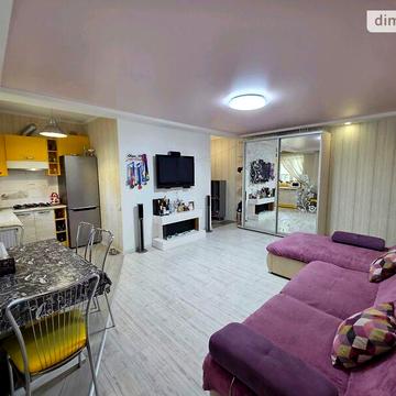 Продаж 3к Квартира Квартальна (Гладкова) вулиця