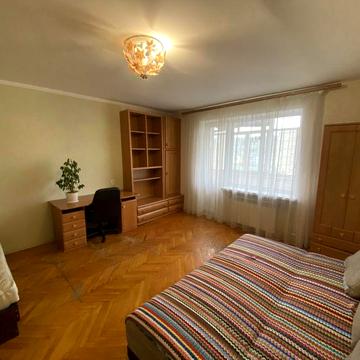 Оренда квартири Тростянецька, Харківське шосе, Дарницький