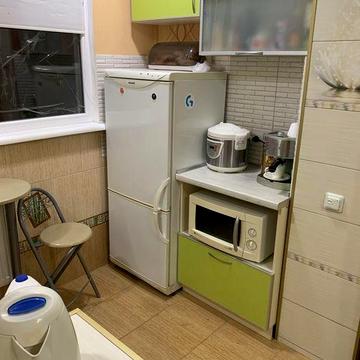 Сдам 2х комн кв на Алексеевке!