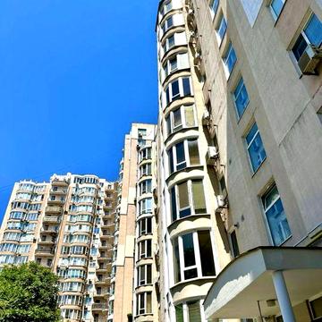 ЦЕНТР — ПАРК ШЕВЧЕНКА‼️Квартирв 111м². Двоконтурний котел!
