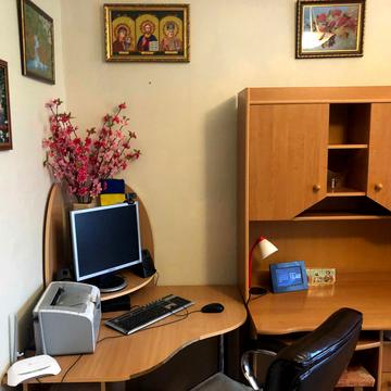Академіка Єфремова вул. (Командарма Уборевича), 19
