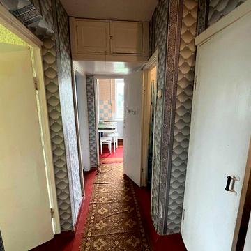 Продається двокімнатна квартира, в м. Сквира.