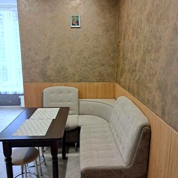 Оренда 2 кім квартири по вулиці Богдана  Хмельницького 230а
